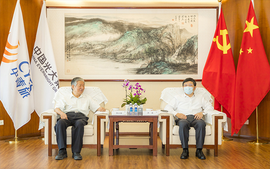 中青旅公司特邀侯云春会长担任中青旅专家委员会专家